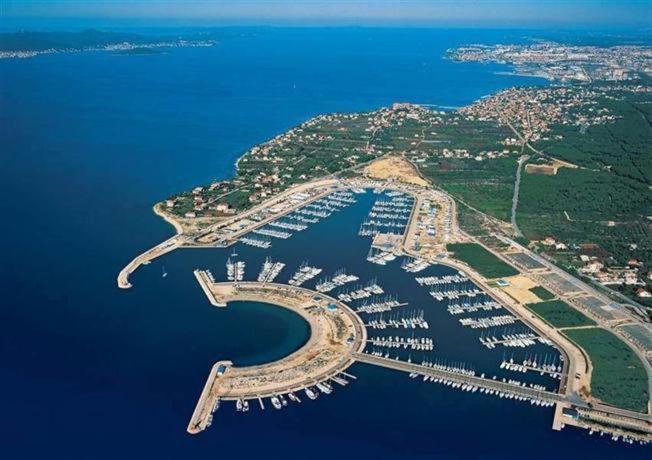 Villa Croatia Срима Екстериор снимка